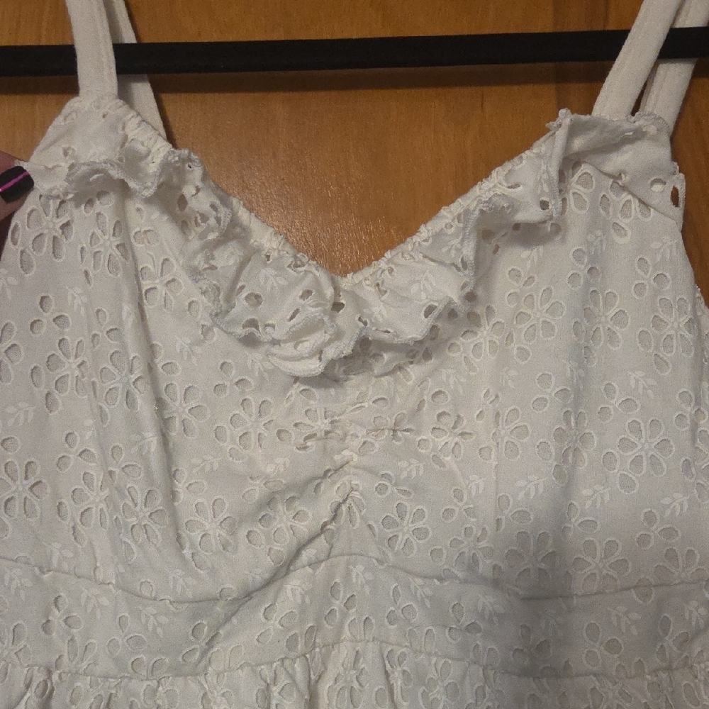 Torrid White Eyelet Ruffle Tank - Picture 2 of 5